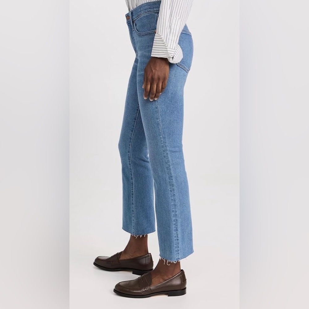 Madewell Midrise Cropped Ankle Flare Jean